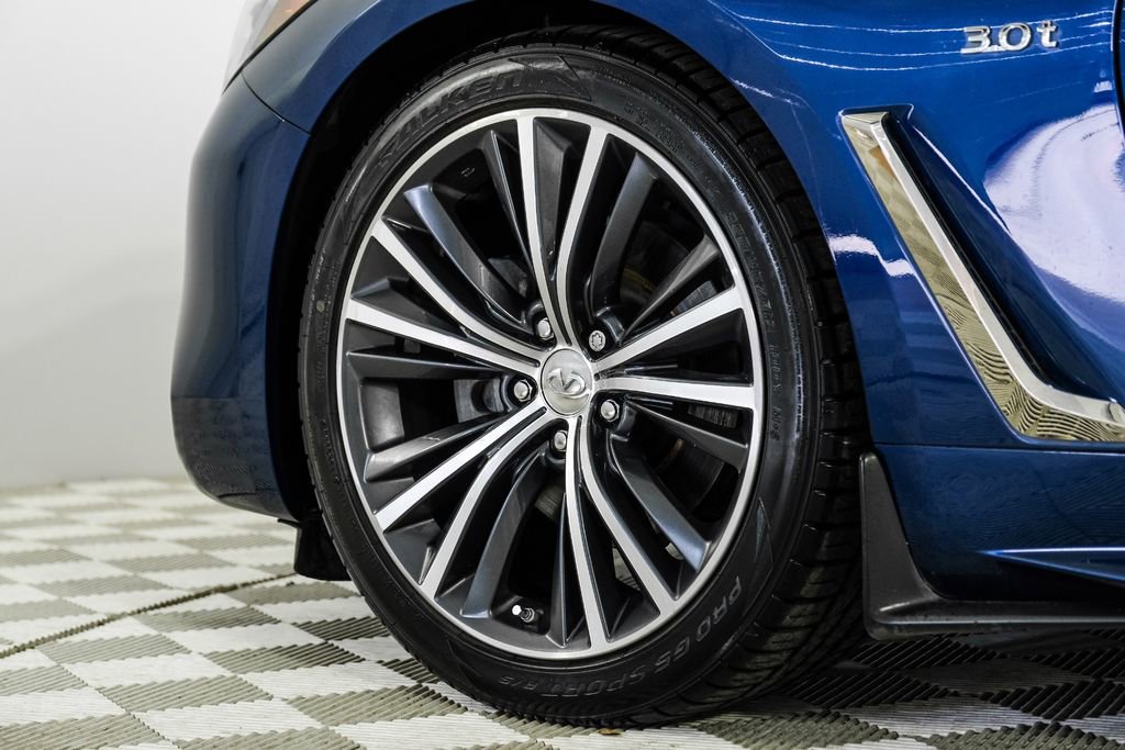 Used 2019 INFINITI Q60 3.0t Luxe w/ Essential Package image 53