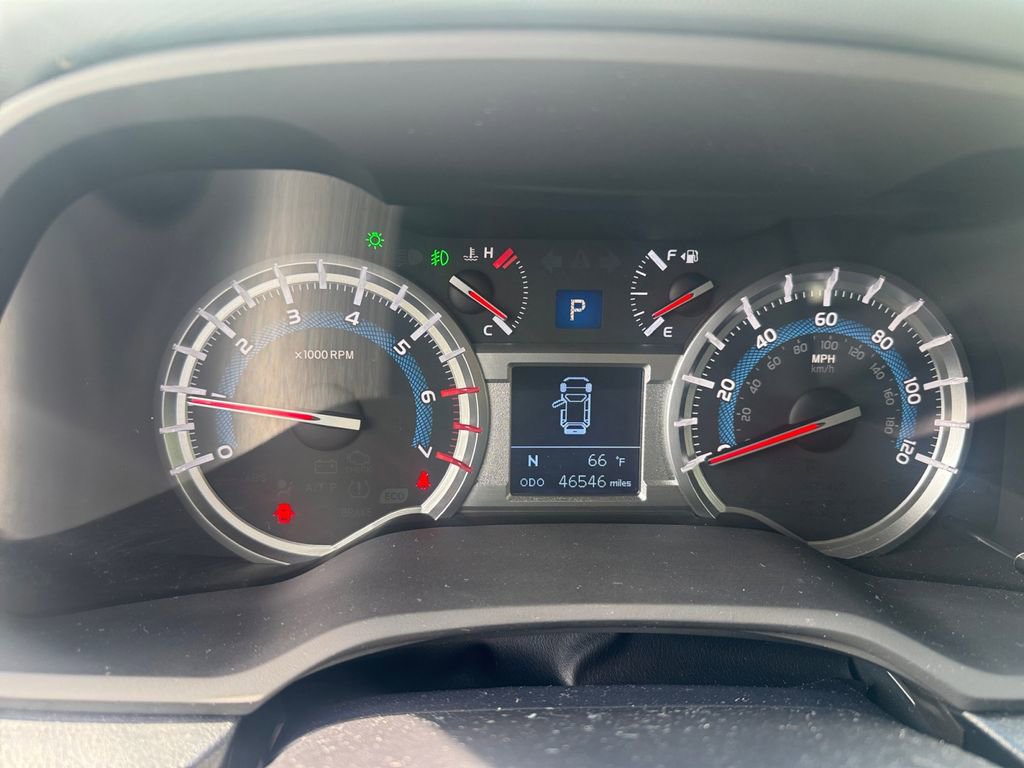 Used 2017 Toyota 4Runner SR5 Premium AWD/4WD image 21