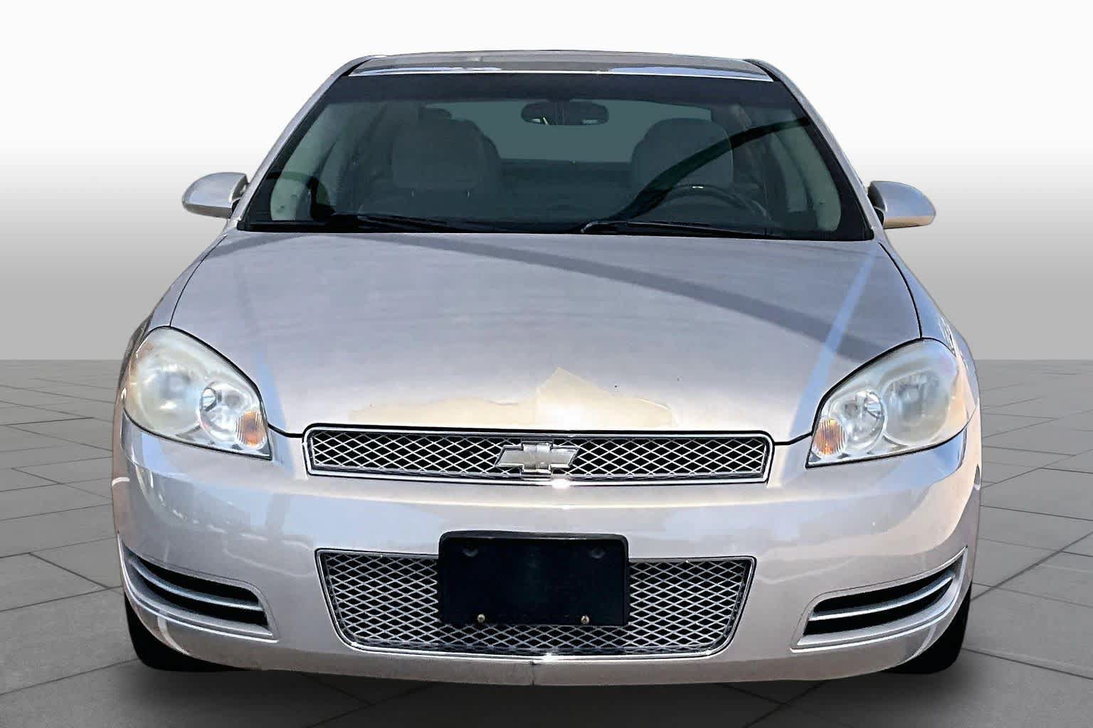 Used 2012 Chevrolet Impala LT FWD video 3
