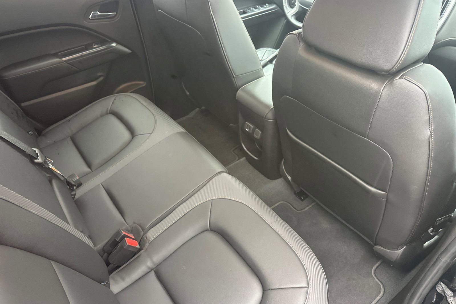Used 2022 GMC Canyon AT4 w/ Trailering Package AWD/4WD image 14