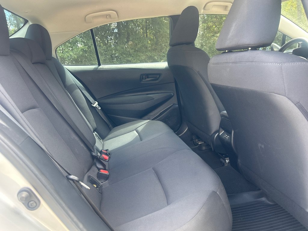 Used 2024 Toyota Corolla LE FWD image 16