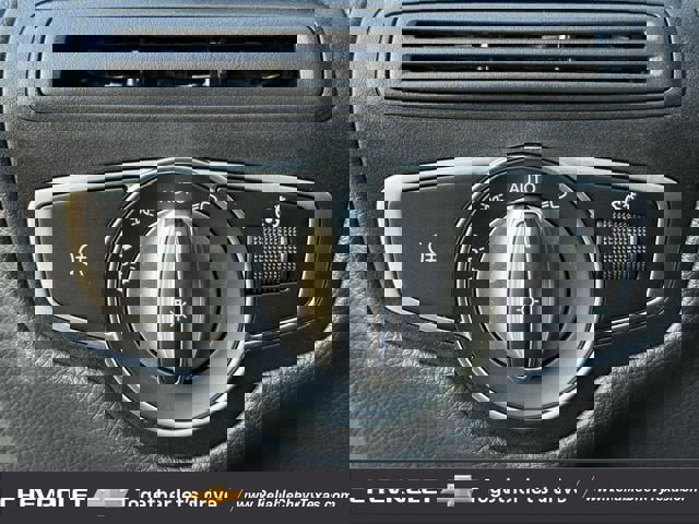 Used 2022 Mercedes-Benz GLC 300 image 24