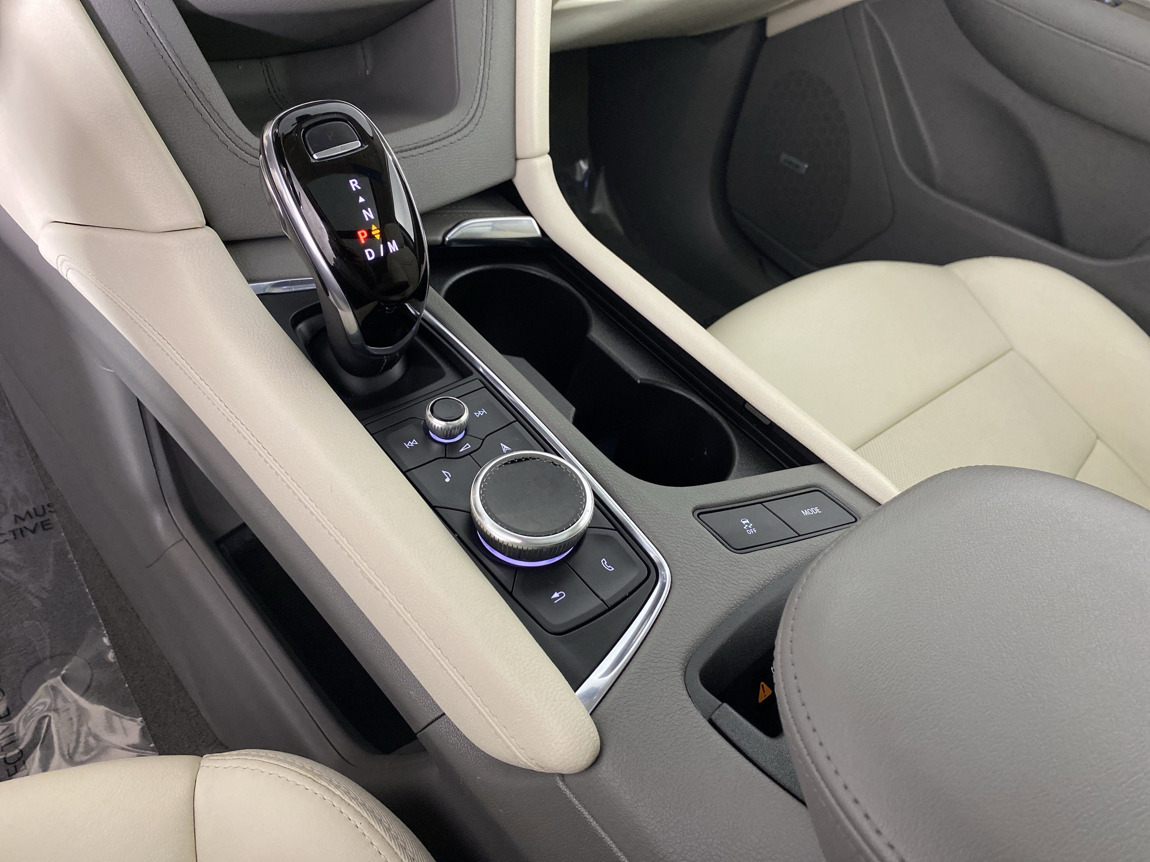 Used 2021 Cadillac XT5 Premium Luxury image 41