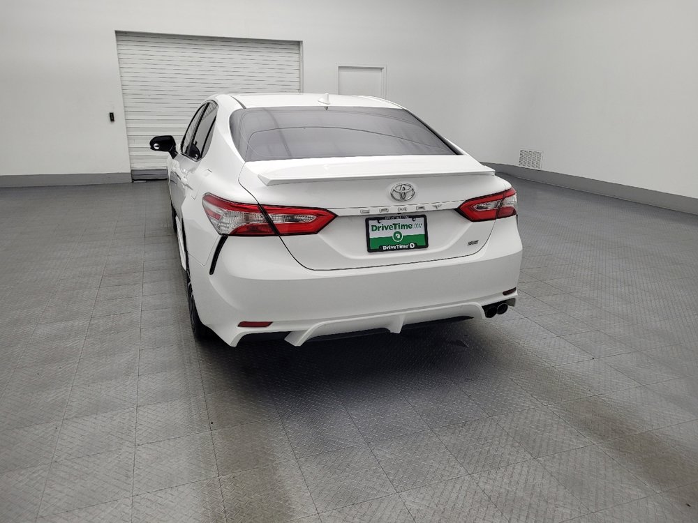 Used 2020 Toyota Camry SE image 6