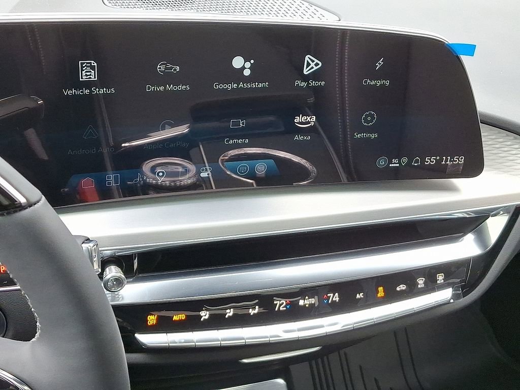 New 2025 Cadillac Lyriq Luxury image 8