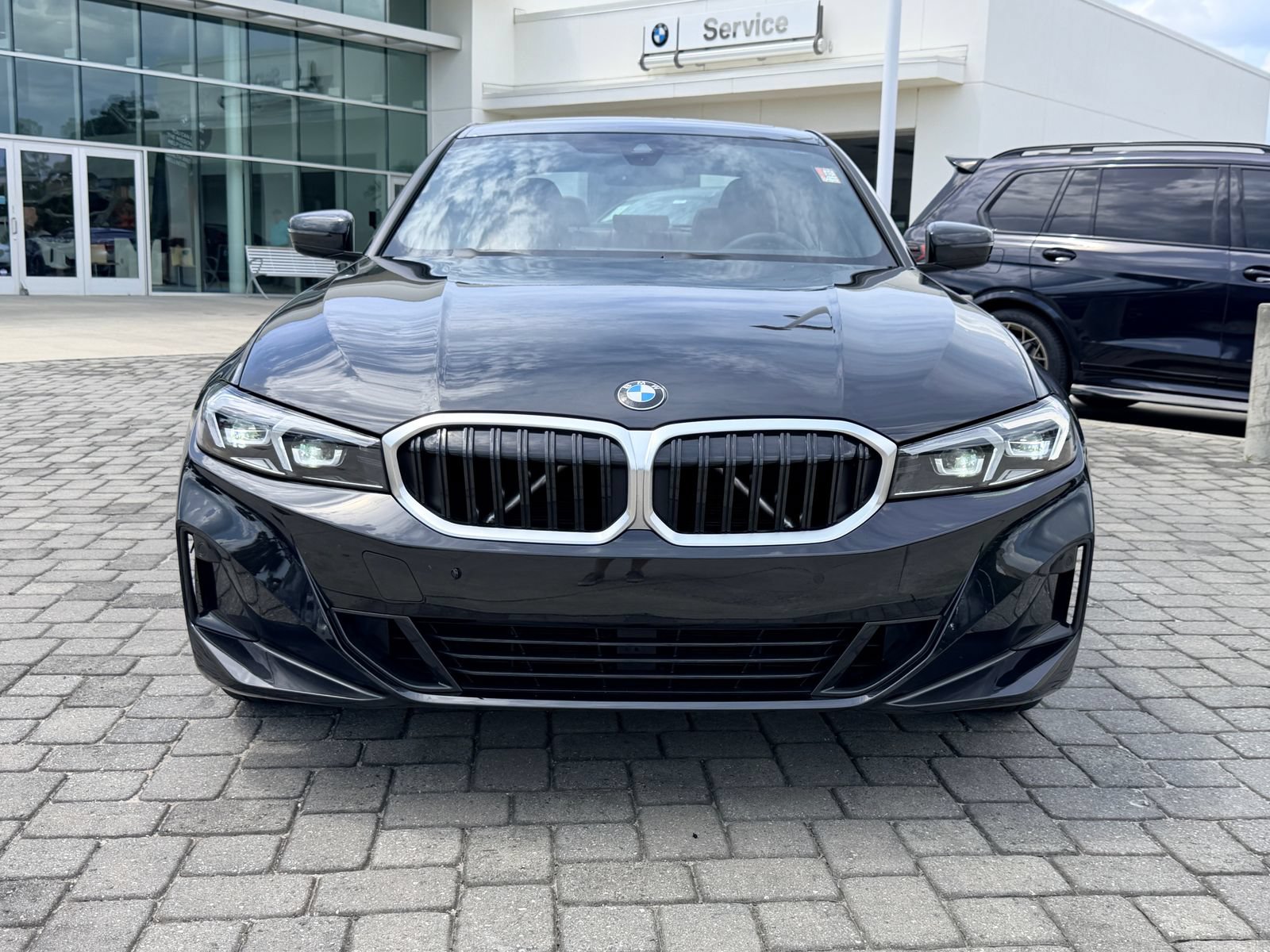 Used 2024 BMW 330i xDrive Sedan w/ Premium Package AWD/4WD image 6