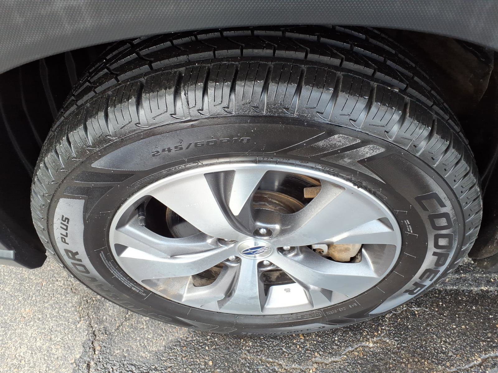 Used 2019 Subaru Ascent Premium w/ Popular Package #1 image 6