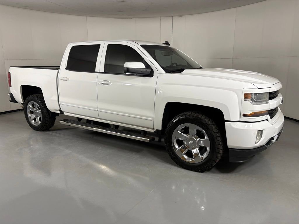 Used 2016 Chevrolet Silverado 1500 LT w/ LT Convenience Package image 10