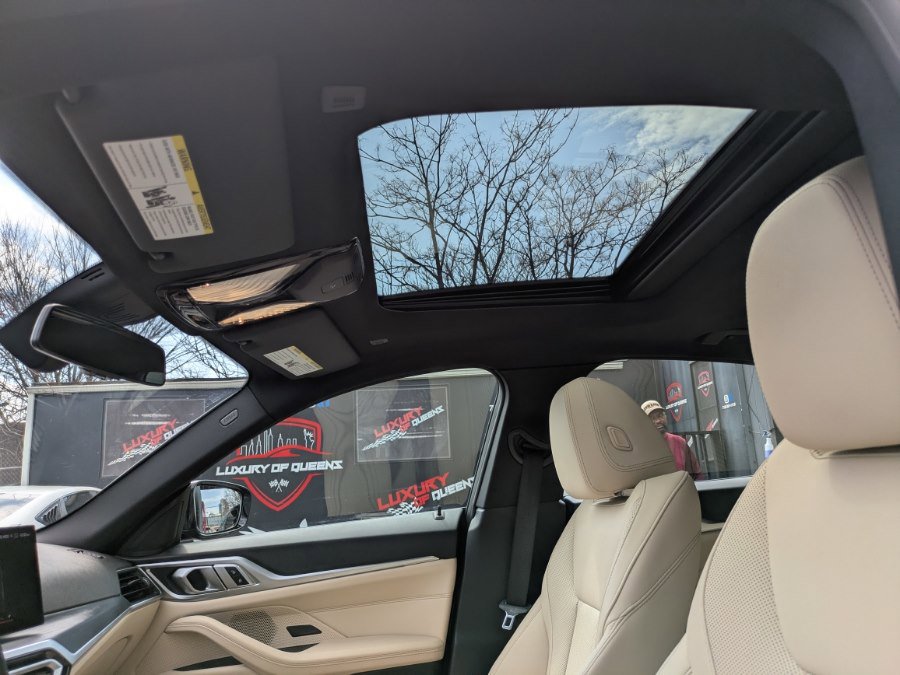 Used 2023 BMW i4 eDrive35 w/ Premium Package image 12