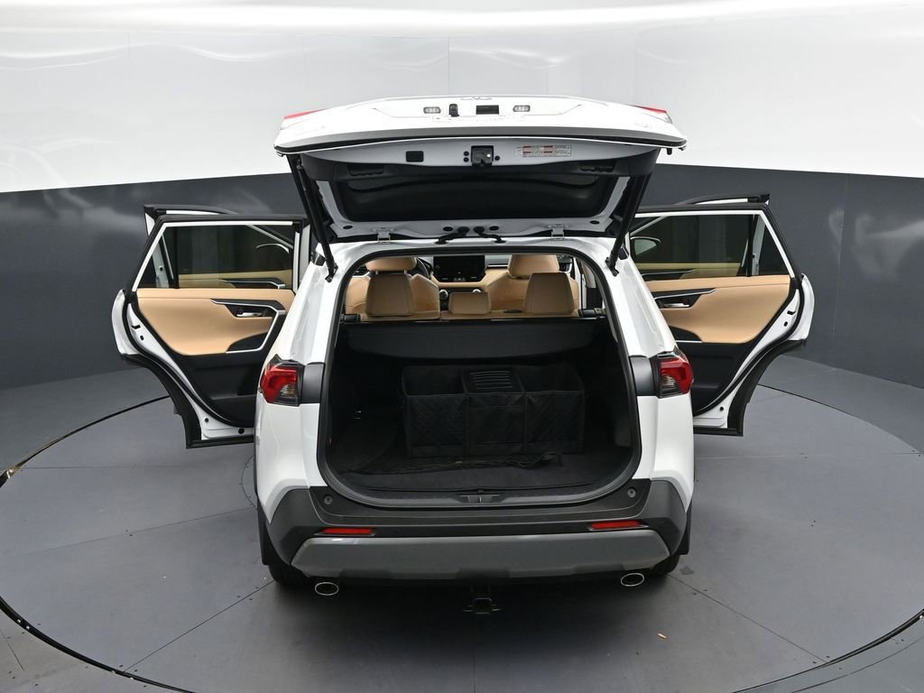 Used 2025 Toyota RAV4 Limited AWD/4WD image 48