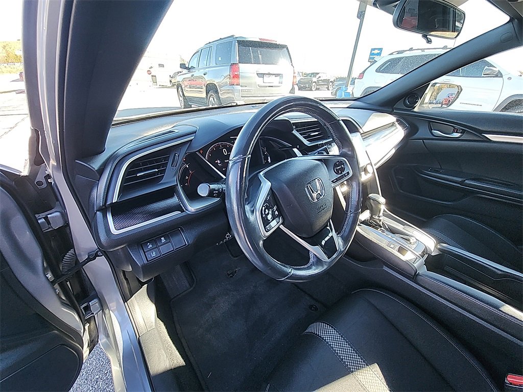 Used 2019 Honda Civic Sport image 14