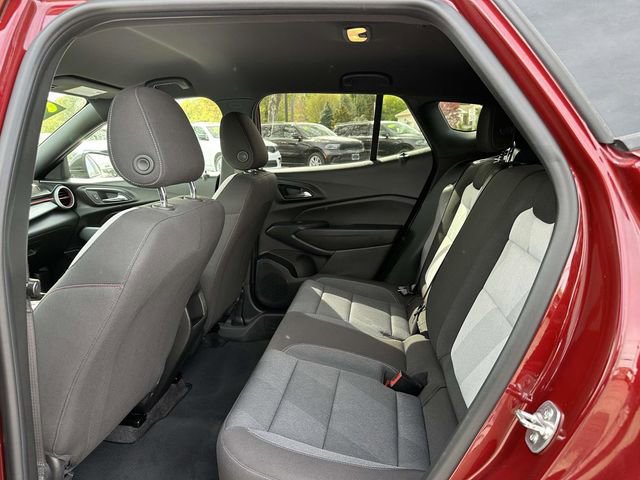Used 2024 Chevrolet Trax RS w/ Driver Confidence Package FWD image 7