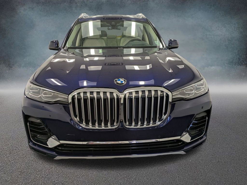 Used 2021 BMW X7 xDrive40i w/ Executive Package AWD/4WD image 2