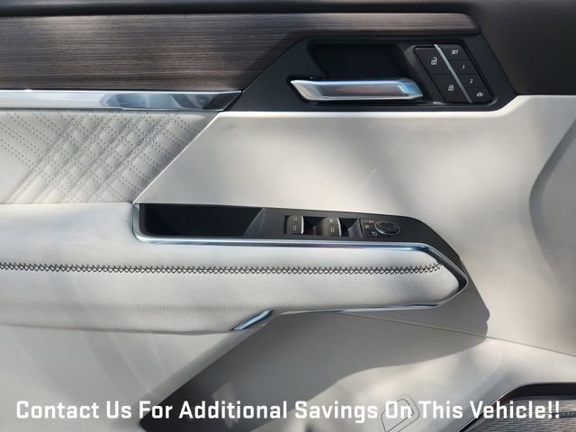 New 2026 GMC Acadia Denali w/ Super Cruise Package FWD image 17