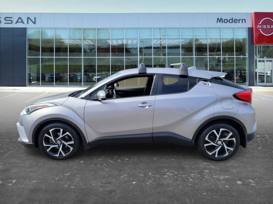 Used 2018 Toyota C-HR XLE image 7