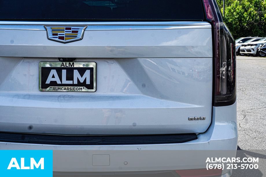 Used 2023 Cadillac Escalade Premium Luxury w/ Performance Package AWD/4WD image 14