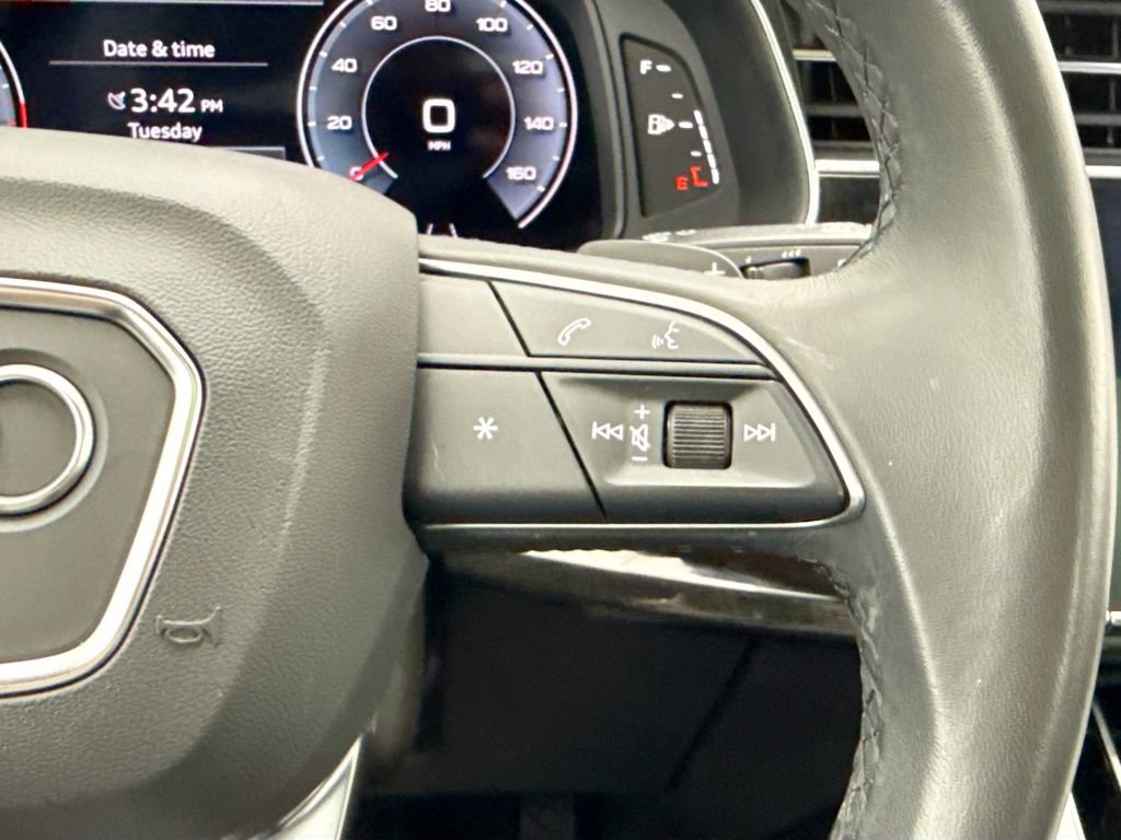 Used 2023 Audi Q7 2.0T Premium Plus w/ Premium Plus Package image 12