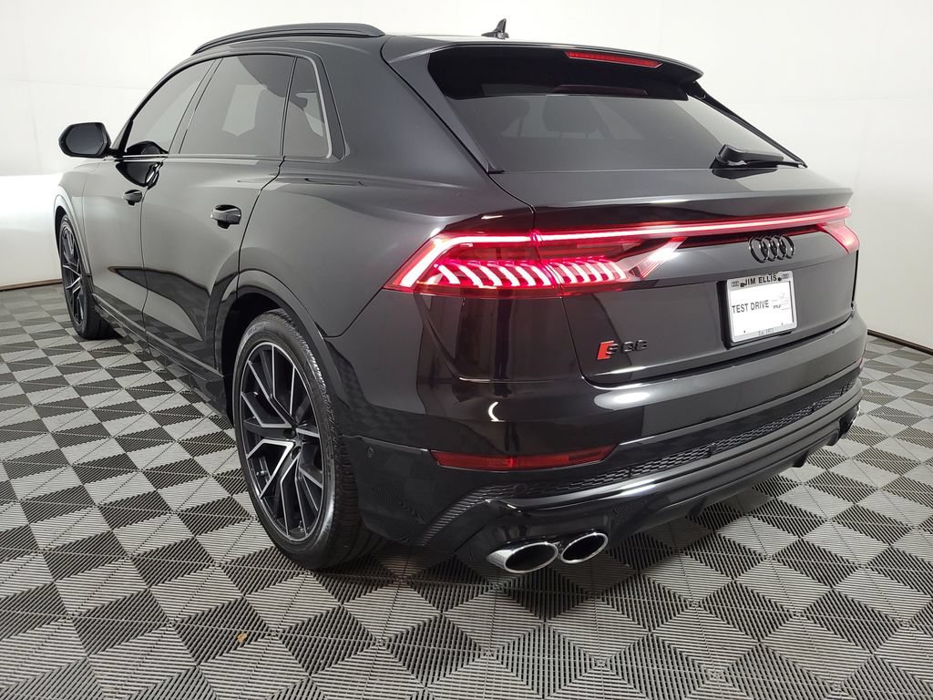 Used 2023 Audi SQ8 Premium Plus w/ SQ8 Luxury Package AWD/4WD image 4