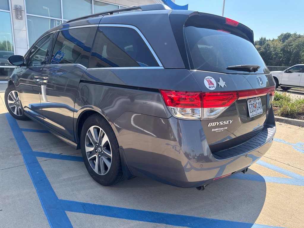 Used 2016 Honda Odyssey Touring Elite image 5