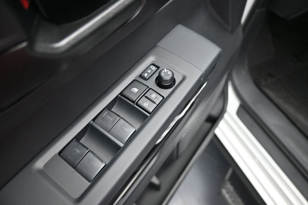 New 2026 Toyota Tundra SR5 AWD/4WD image 17