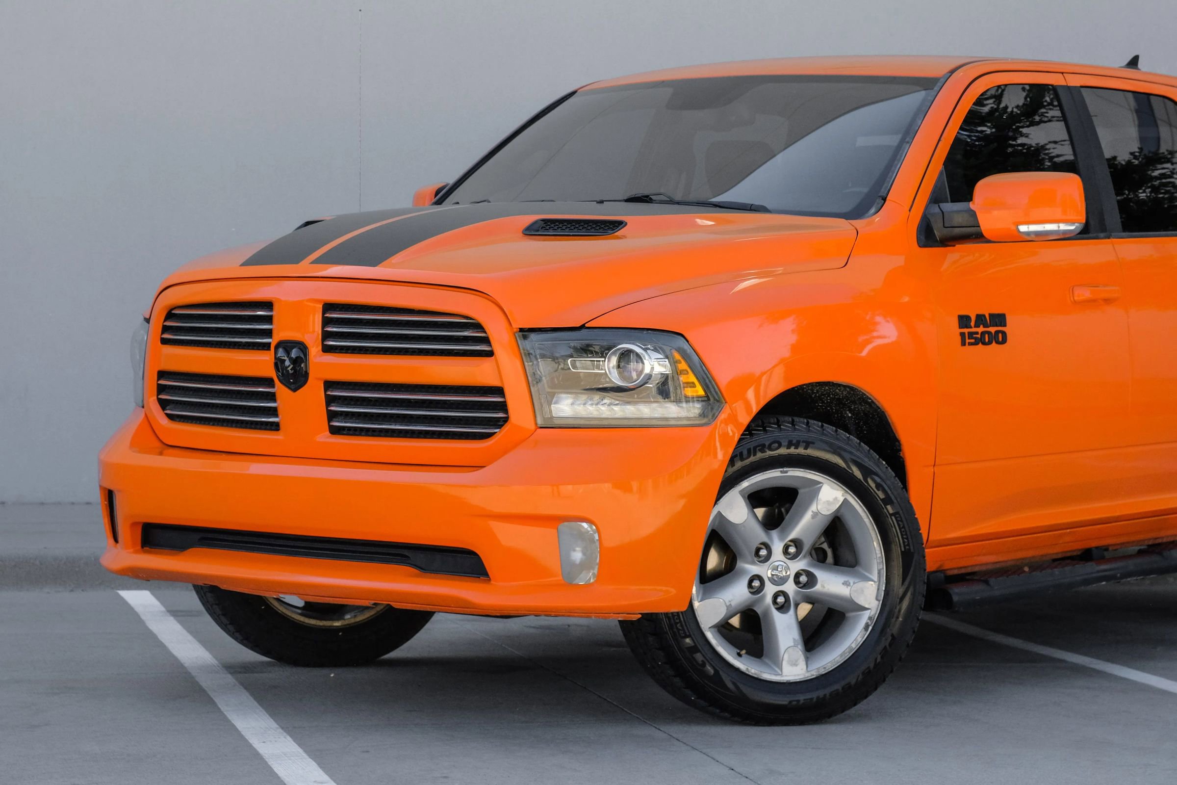 Used 2017 RAM 1500 Sport w/ Ignition Orange Sport Package RWD image 11