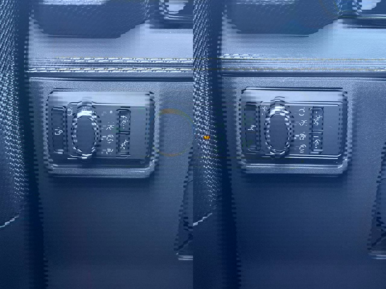 New 2025 Ford Mustang Premium image 15