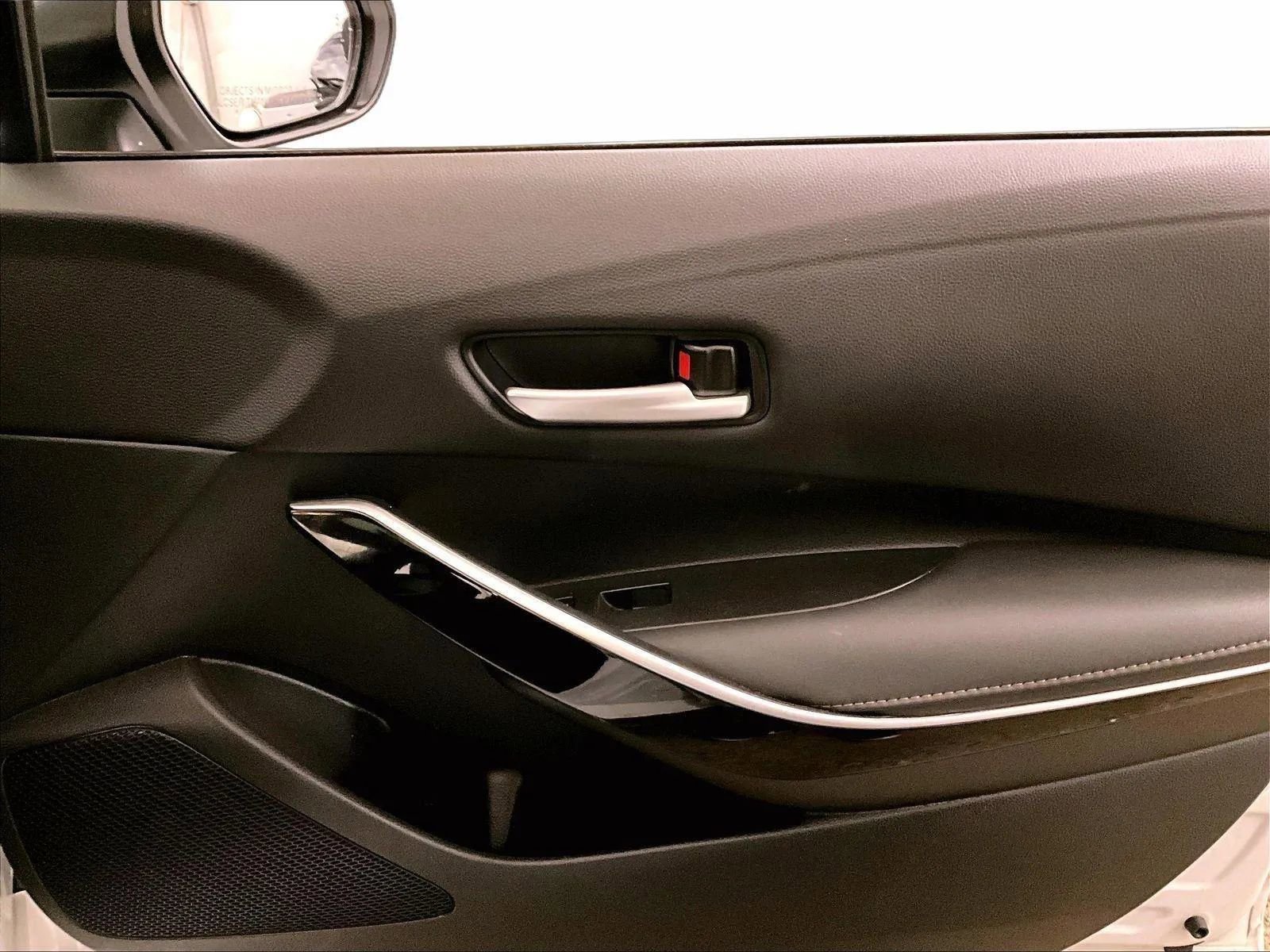 Used 2022 Toyota Corolla XSE image 23