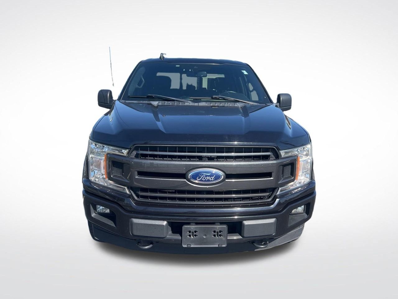 Used 2019 Ford F150 XLT w/ Equipment Group 302A Luxury AWD/4WD image 10