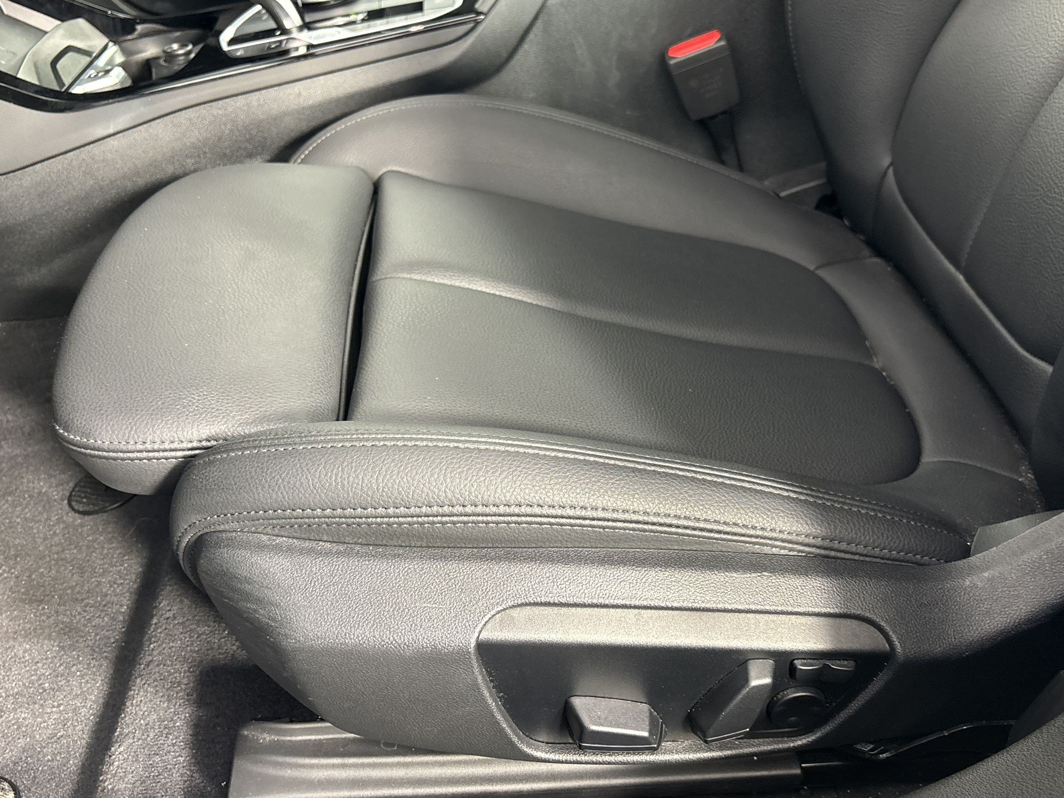 Used 2022 BMW 228i Gran Coupe w/ Convenience Package FWD image 15