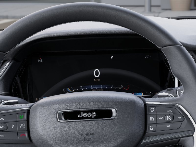 New 2025 Jeep Grand Cherokee L Laredo image 17