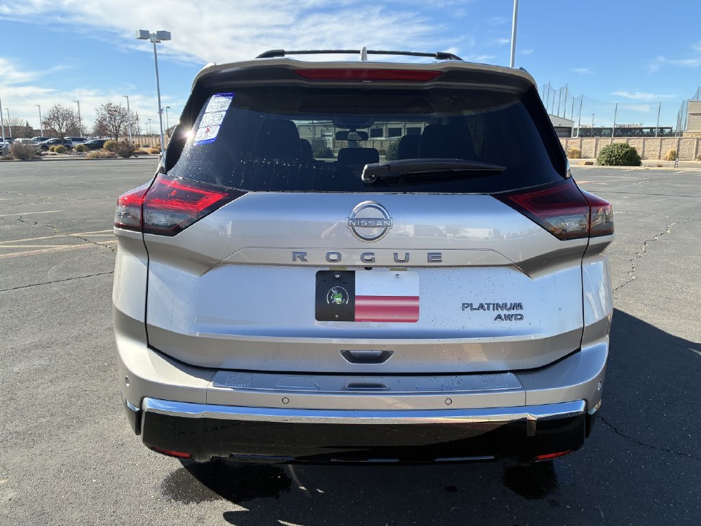 New 2026 Nissan Rogue Platinum w/ Platinum Premium Package AWD/4WD image 5