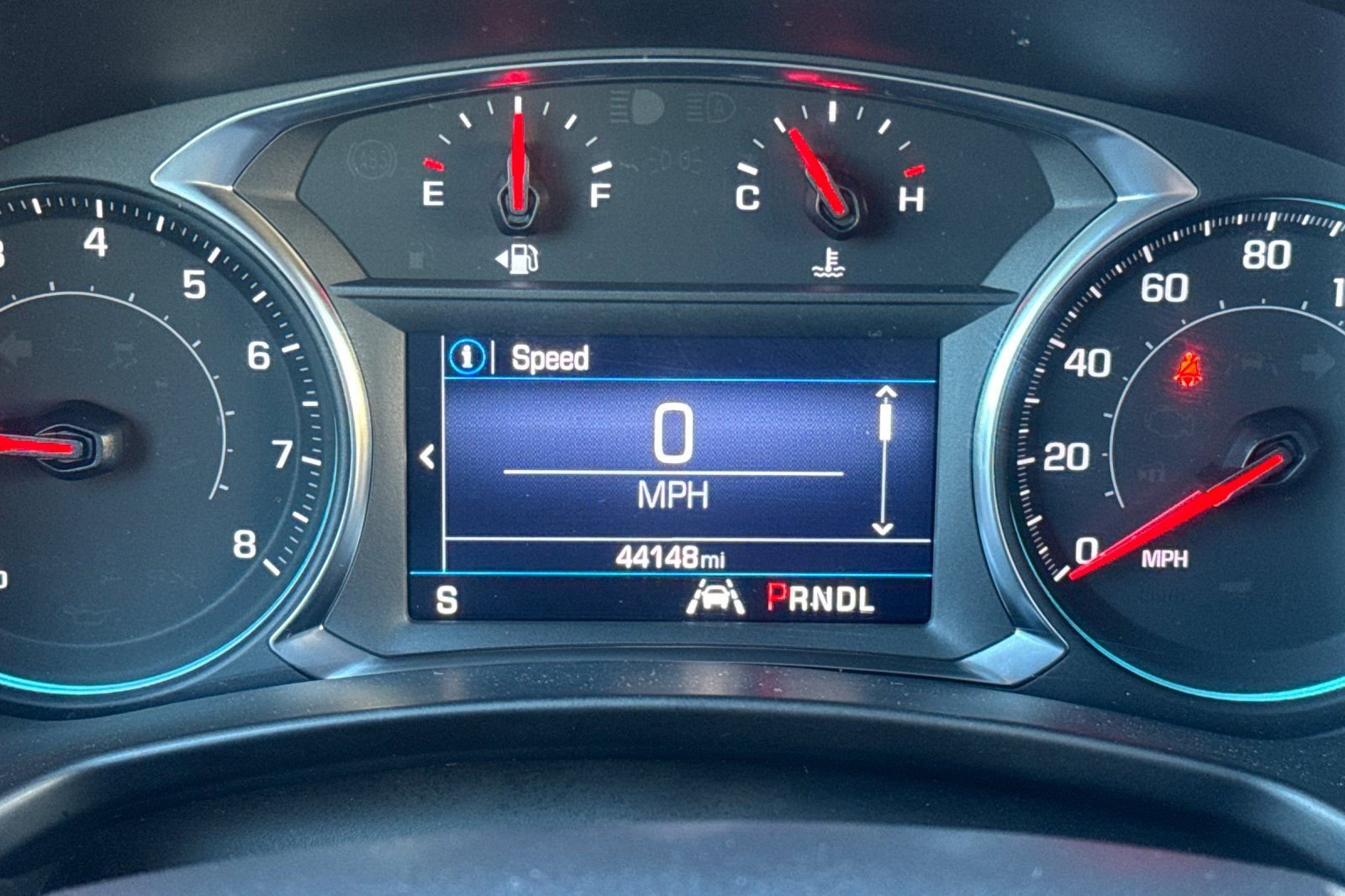 Used 2024 Chevrolet Equinox LT image 3