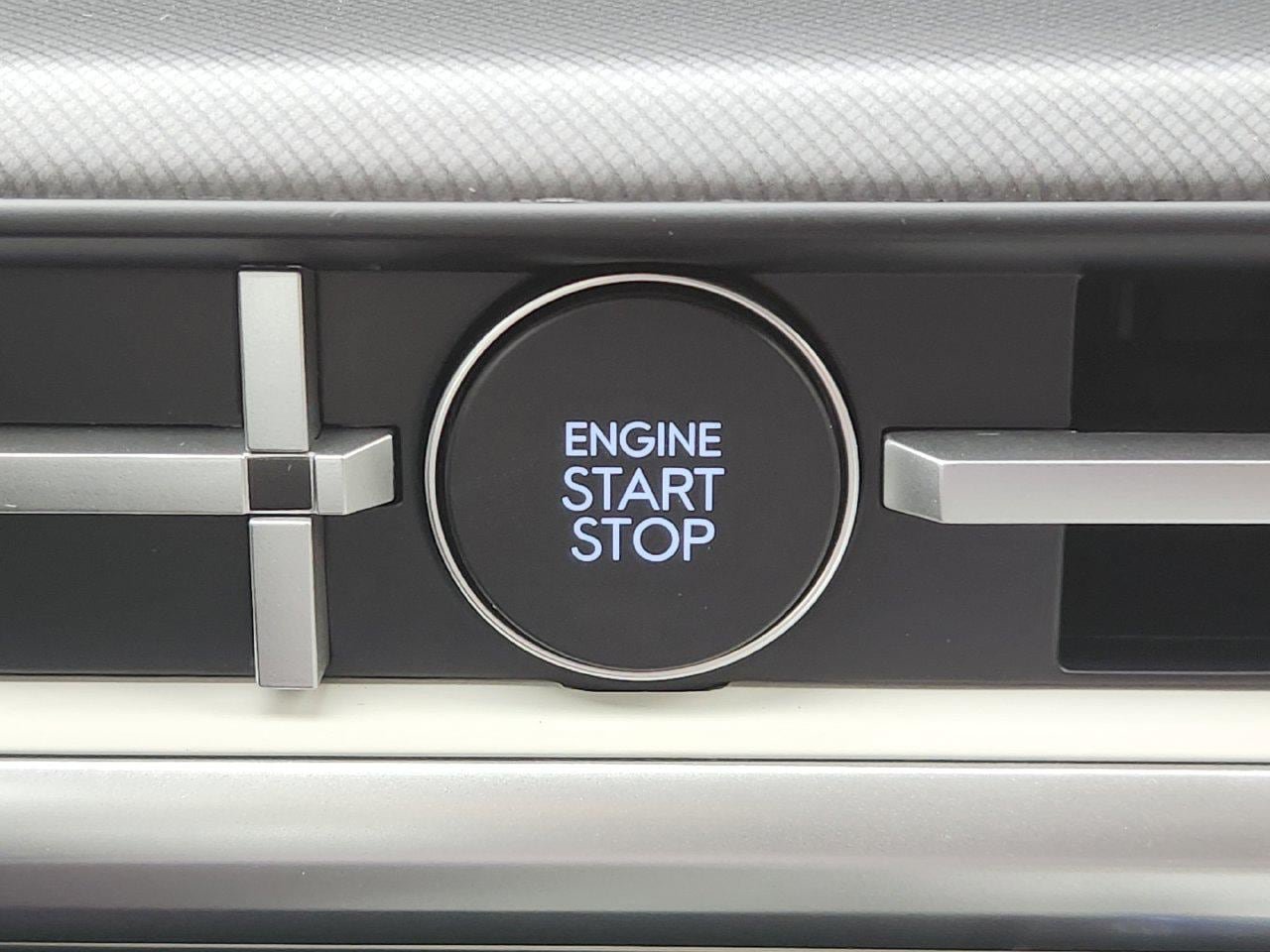 New 2026 Hyundai Santa Fe SEL FWD image 18