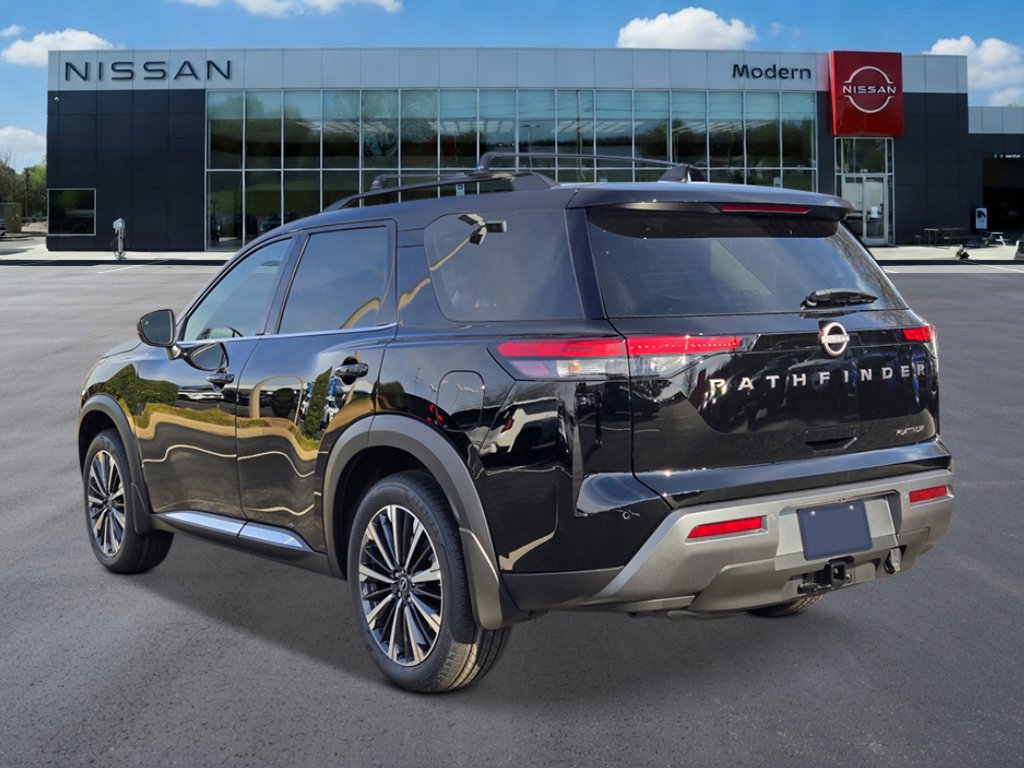 New 2026 Nissan Pathfinder Platinum FWD image 3