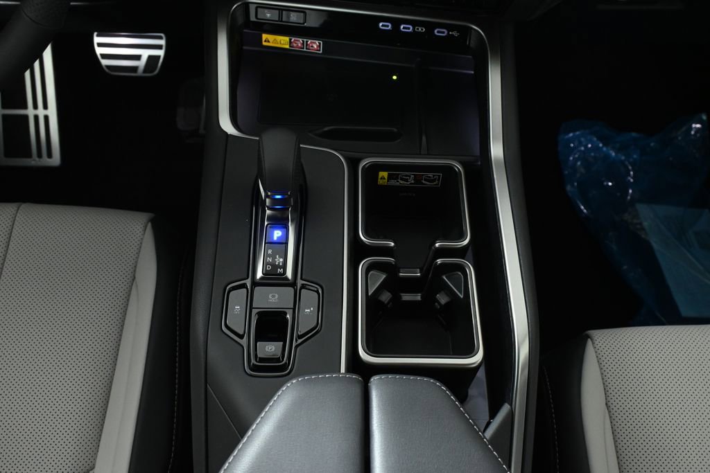 New 2026 Lexus TX 500h AWD w/ Technology Package image 22