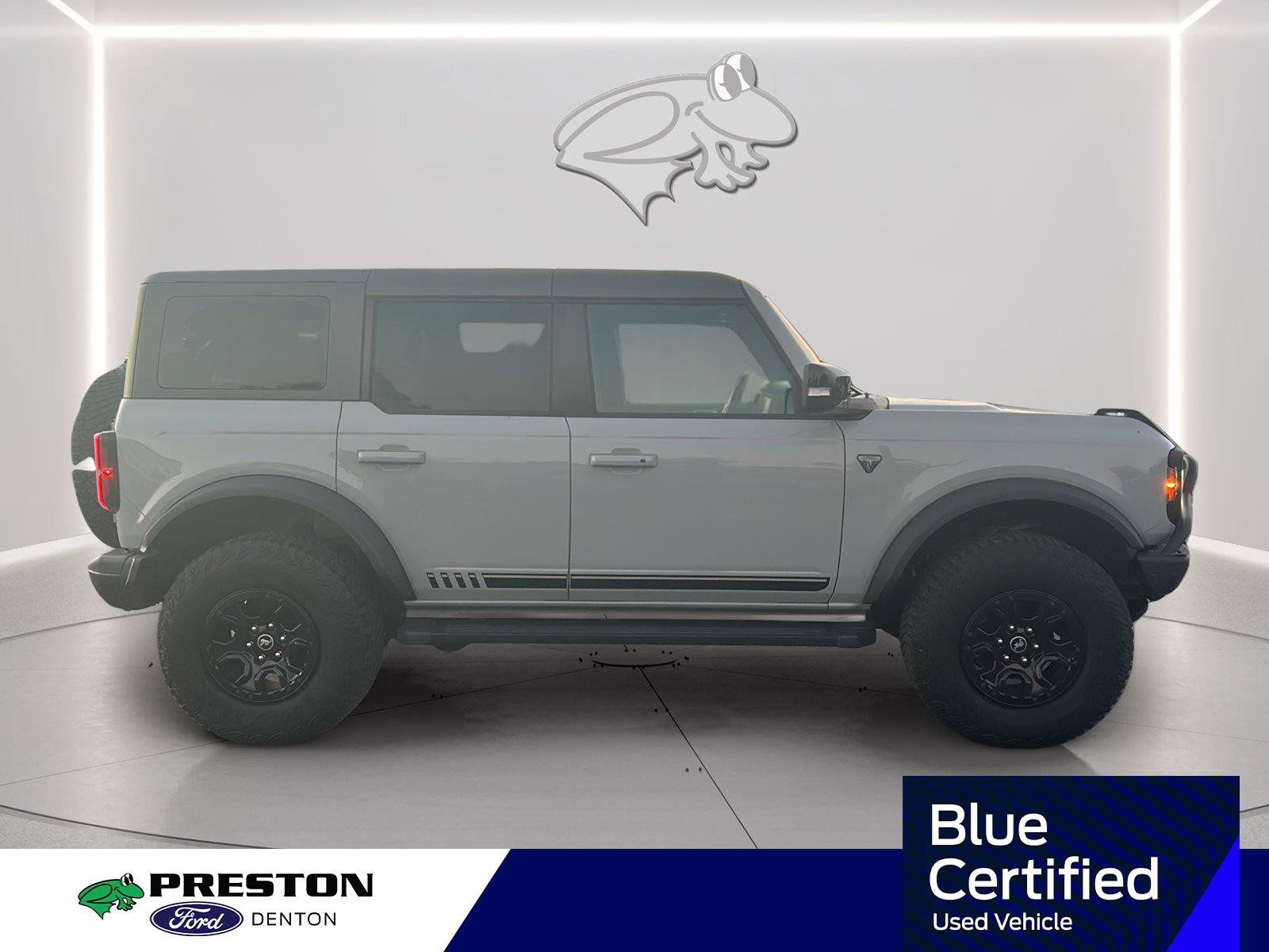 Used 2021 Ford Bronco First Edition AWD/4WD image 7