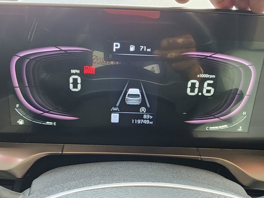 Used 2023 Kia Telluride S image 22