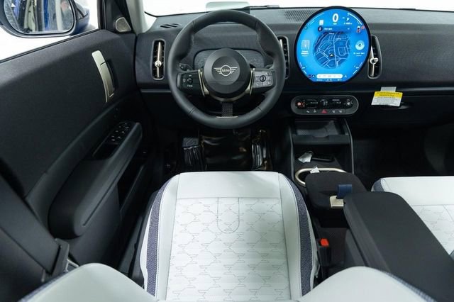 Certified 2025 MINI Cooper Countryman S image 4