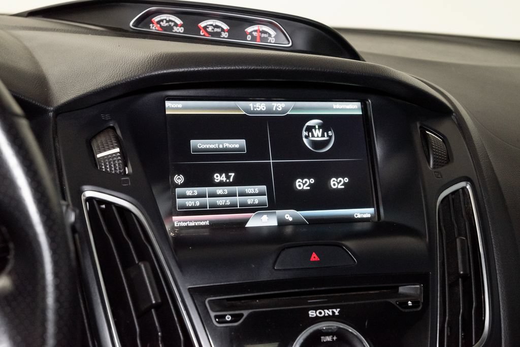 Used 2015 Ford Focus ST w/ Equipment Group 401A FWD image 17