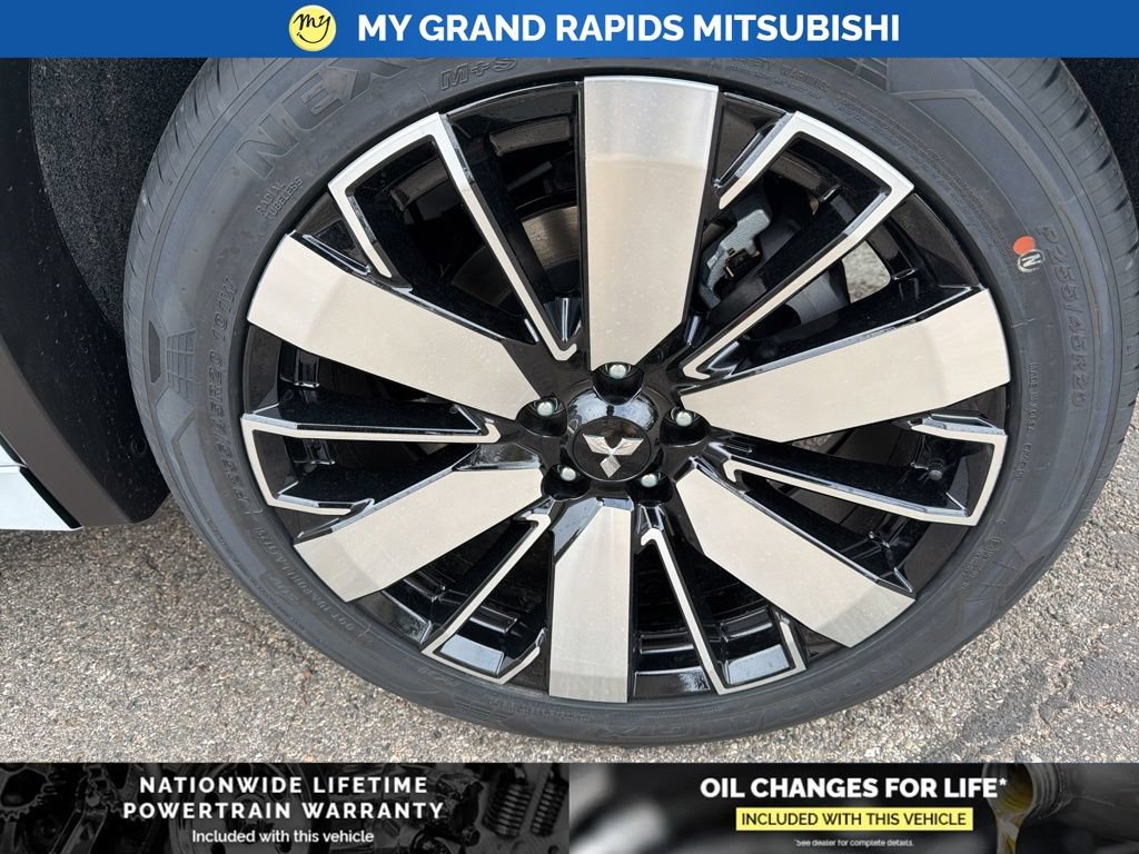 New 2026 Mitsubishi Outlander SEL AWD/4WD image 9