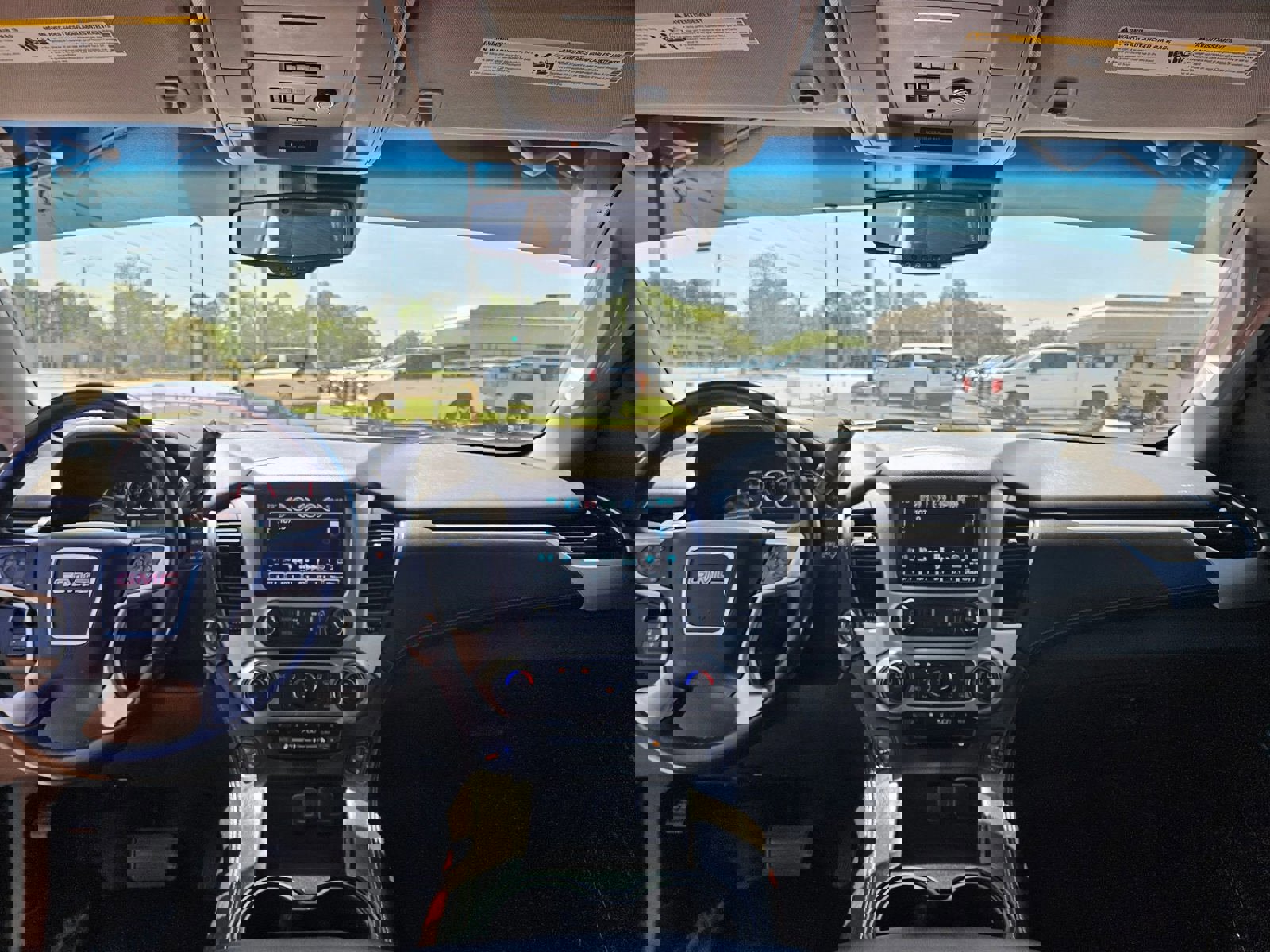 Used 2019 GMC Yukon XL SLT w/ Open Road Package image 27