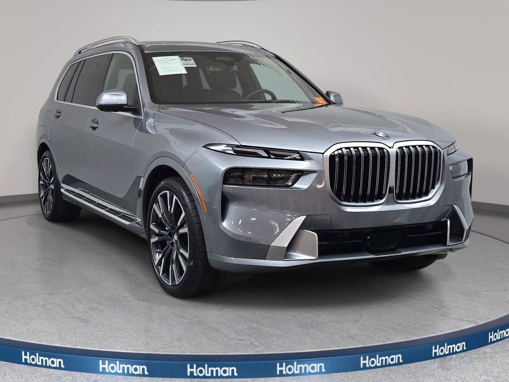 Used 2024 BMW X7 xDrive40i image 3