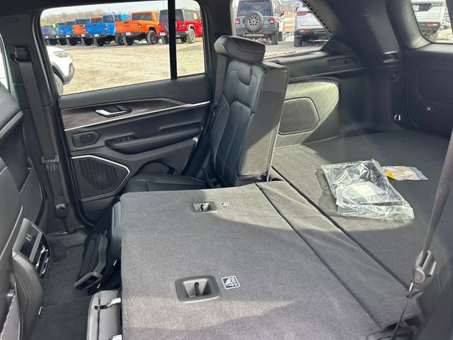 New 2026 Jeep Grand Cherokee Limited image 43