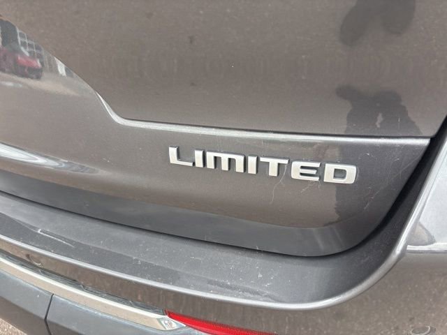 Used 2024 Jeep Grand Cherokee L Limited w/ Luxury Tech Group II AWD/4WD image 7