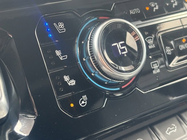 Certified 2024 GMC Sierra 1500 Denali image 30