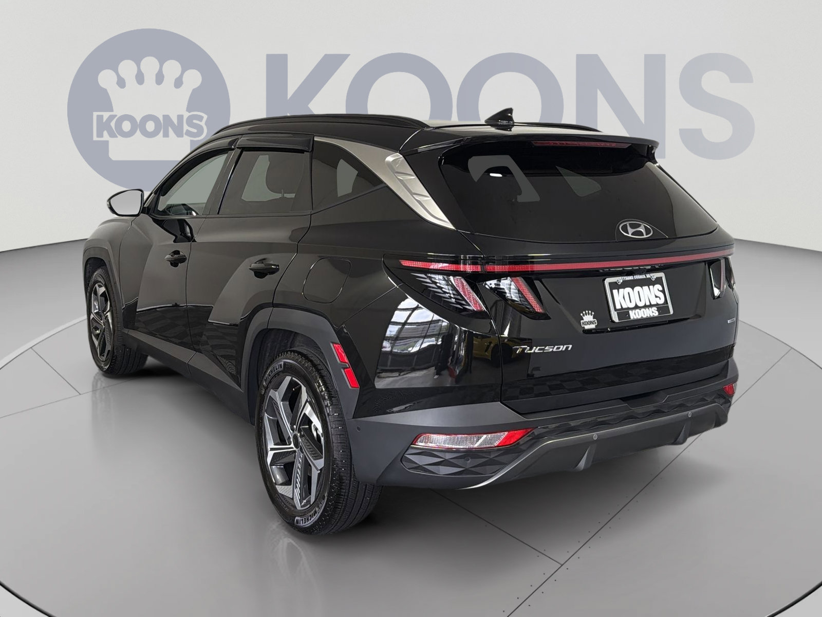 Used 2024 Hyundai Tucson Limited AWD/4WD image 4
