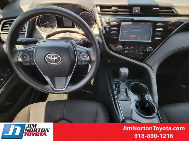 Used 2019 Toyota Camry LE FWD image 28