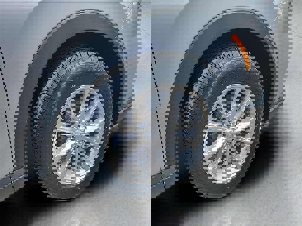 Used 2024 Honda CR-V EX image 30