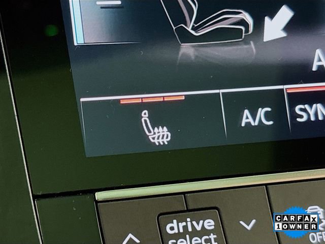 Used 2022 Audi e-tron Premium w/ Convenience Plus Package image 19