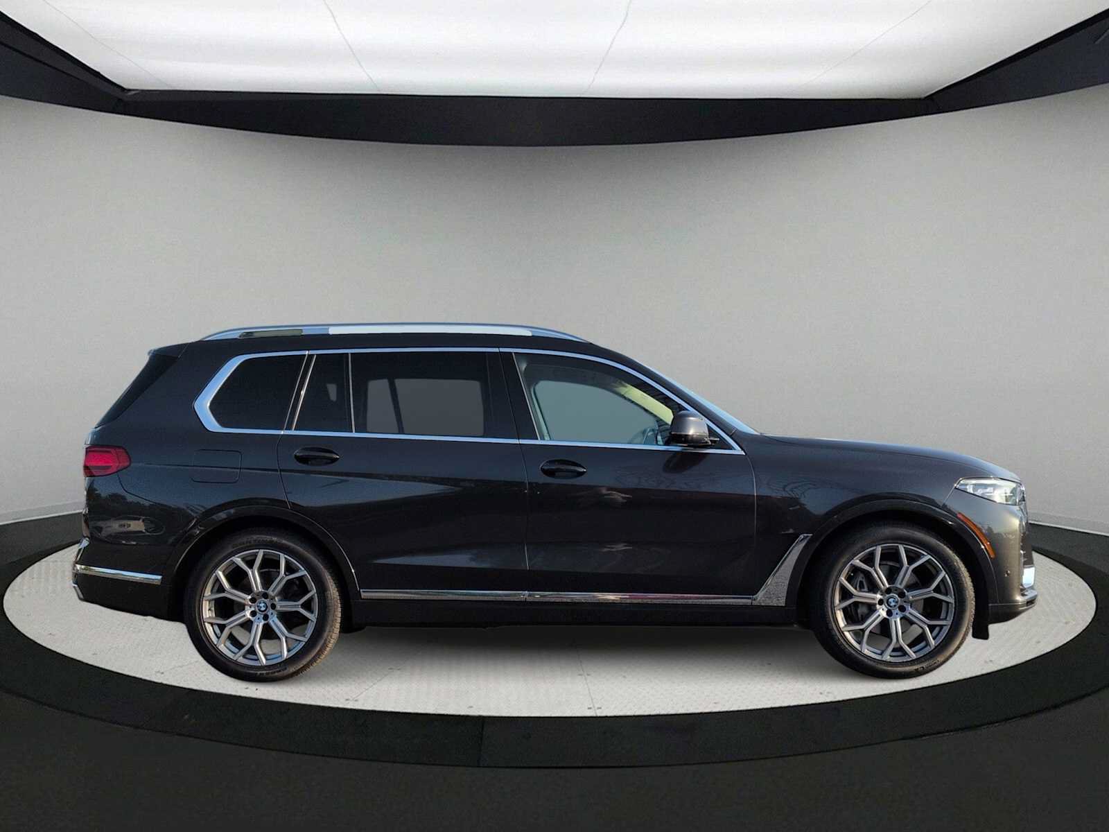 Used 2020 BMW X7 xDrive40i w/ Premium Package AWD/4WD image 9